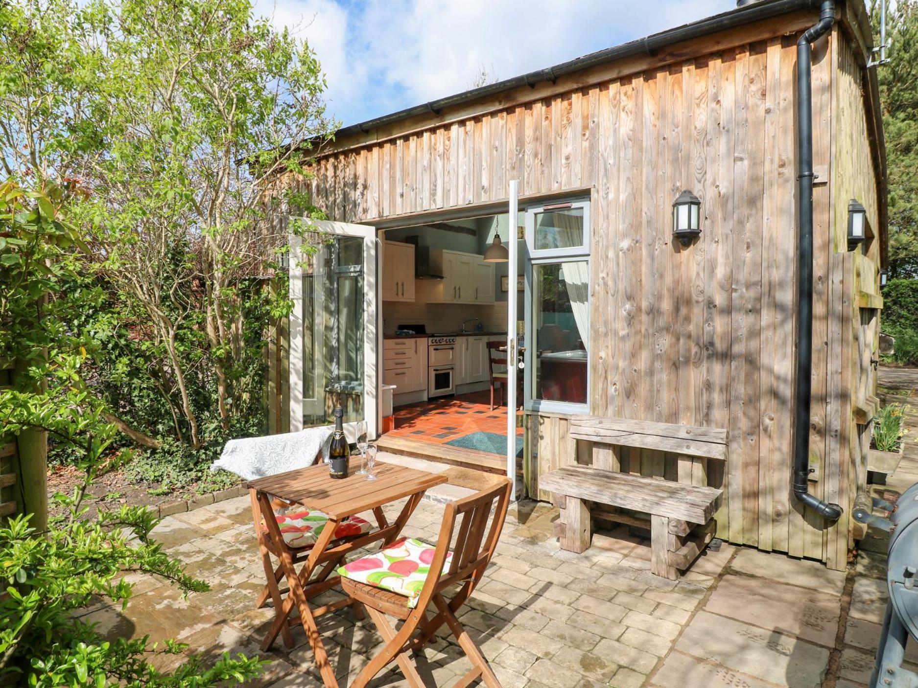 Villa Hen House View Rugeley Exterior foto